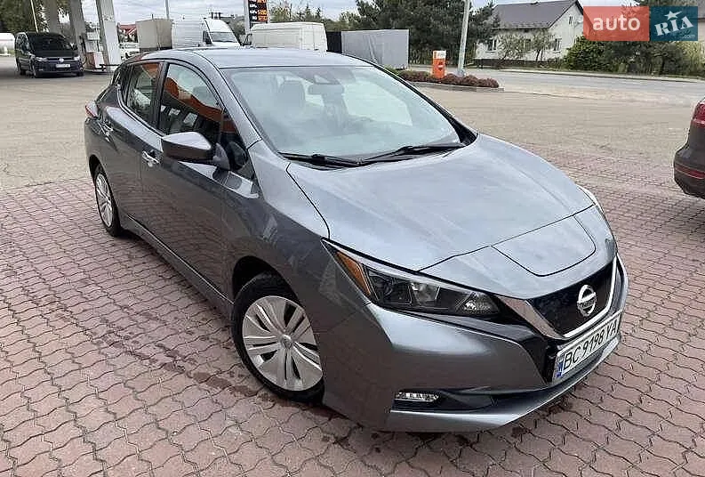 2020 Nissan Leaf - мініатюра 4