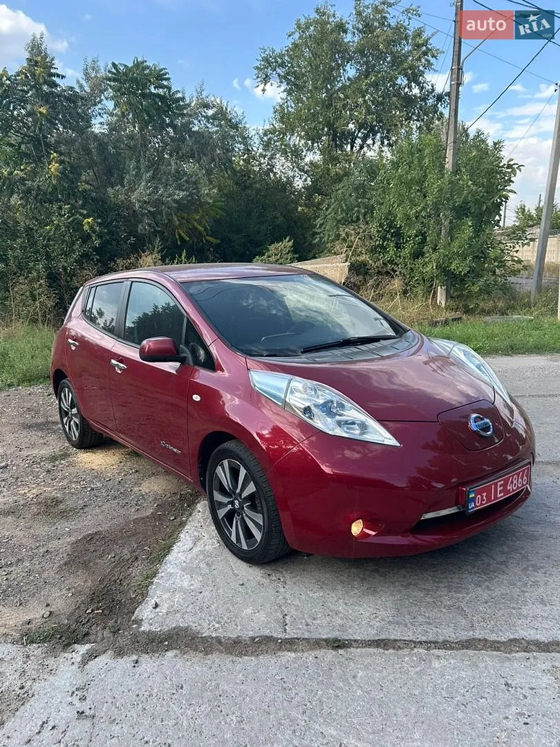 2016 Nissan Leaf - мініатюра 8