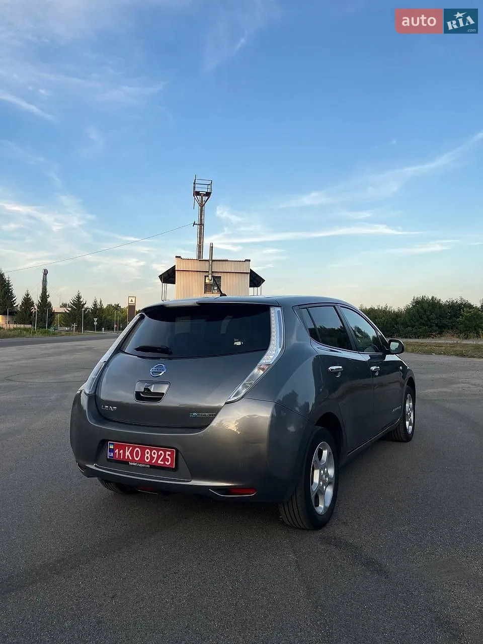 2015 Nissan Leaf - мініатюра 8