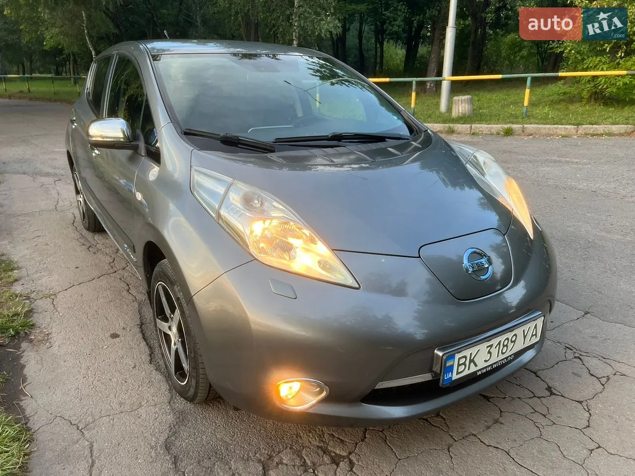 2015 Nissan Leaf - мініатюра 11