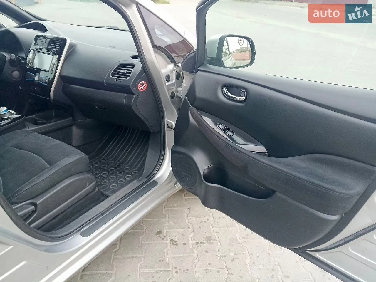 2014 Nissan Leaf - мініатюра 13