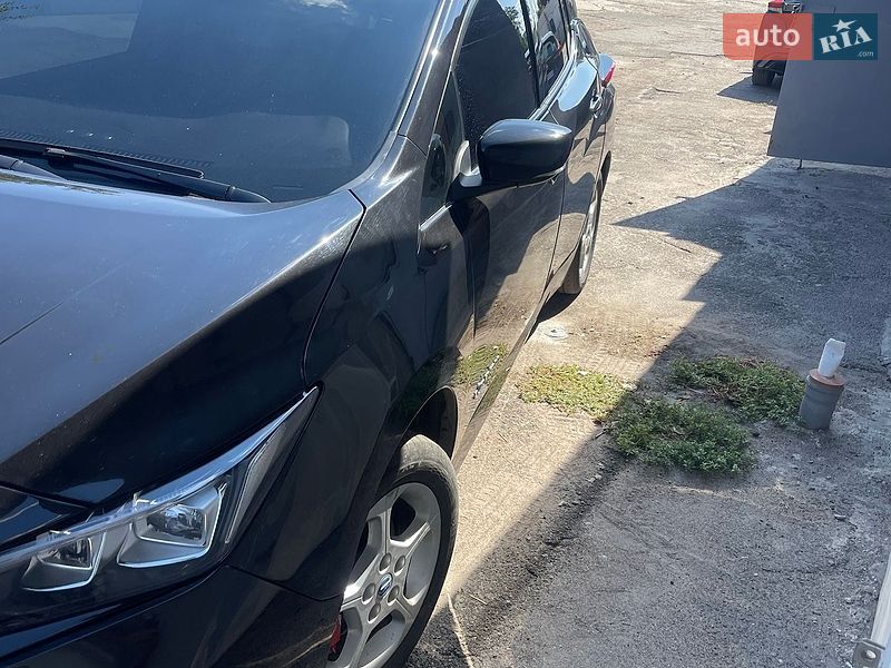 Хетчбек Nissan Leaf 2020 в Черкасах