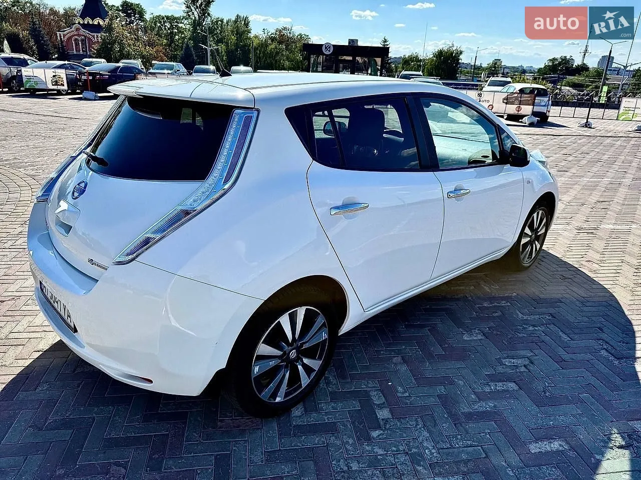 2016 Nissan Leaf - мініатюра 15