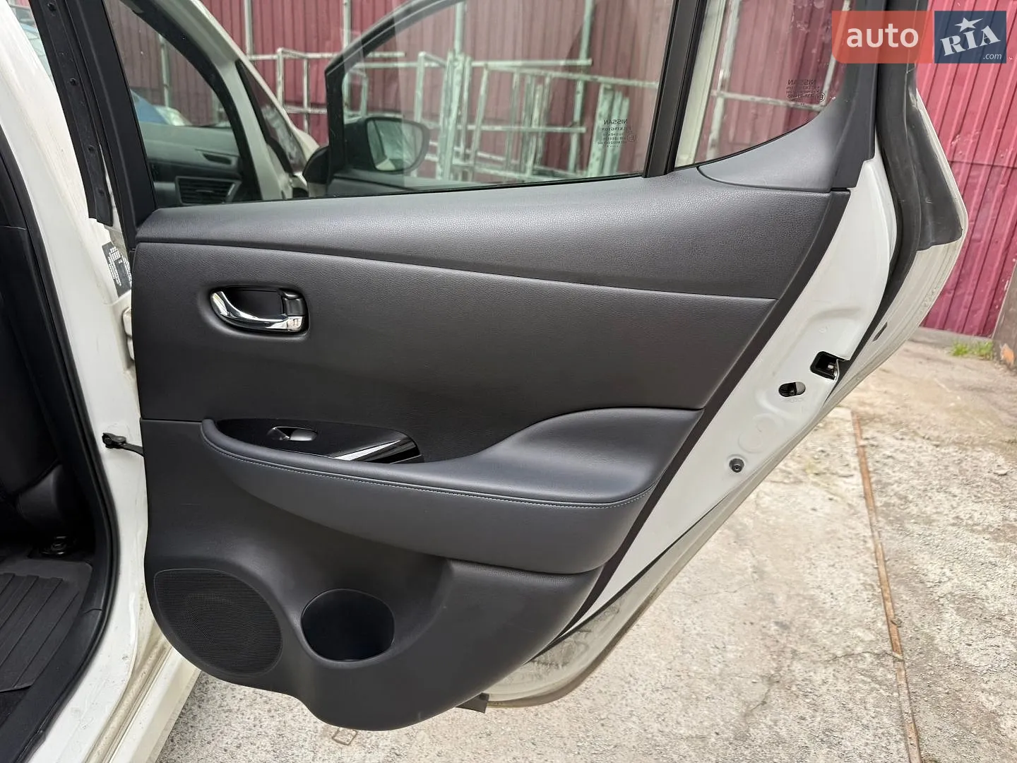 2018 Nissan Leaf - мініатюра 100