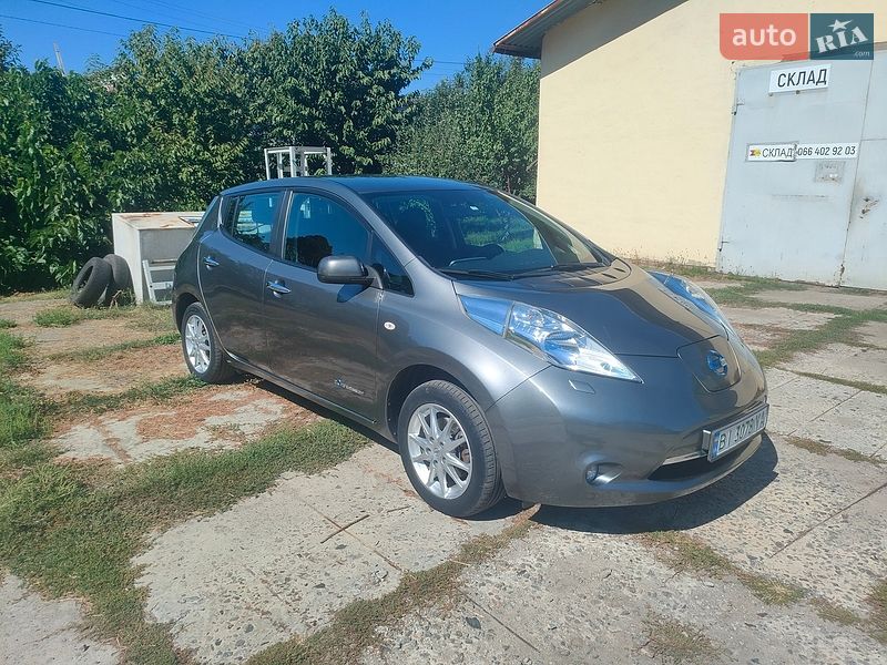 Хэтчбек Nissan Leaf 2013 в Полтаве фото 2 Хэтчбек Nissan Leaf 2013 в Полтаве