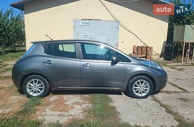 Хэтчбек Nissan Leaf 2013 в Полтаве фото 3 Хэтчбек Nissan Leaf 2013 в Полтаве