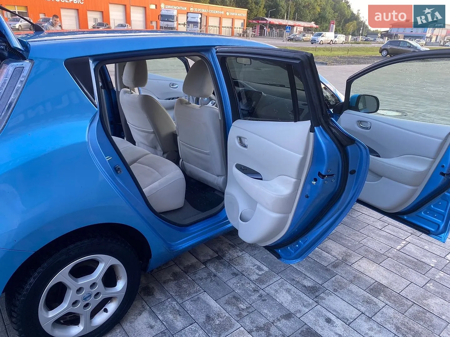 2012 Nissan Leaf - мініатюра 6