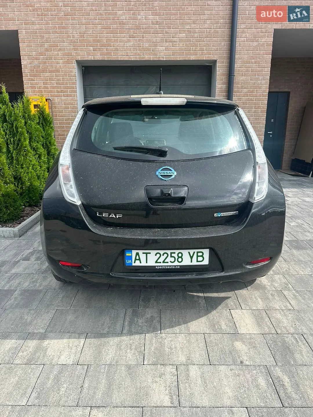 2016 Nissan Leaf - мініатюра 2