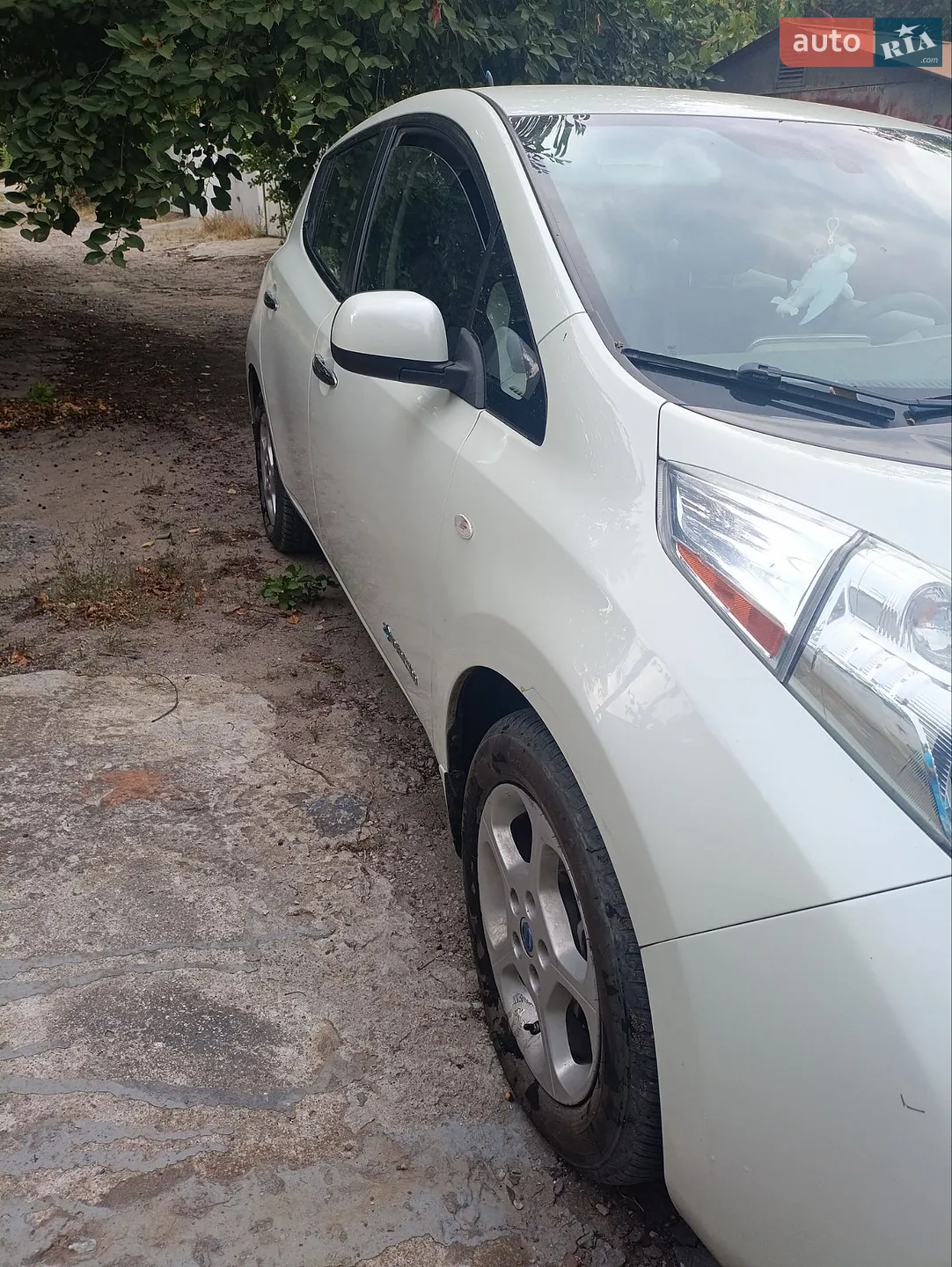 2011 Nissan Leaf - мініатюра 24