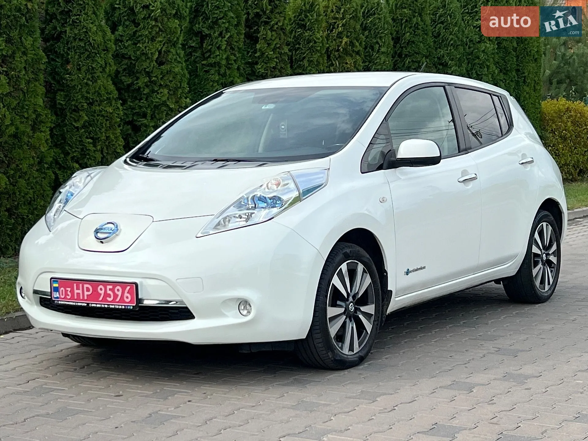 2015 Nissan Leaf - мініатюра 4