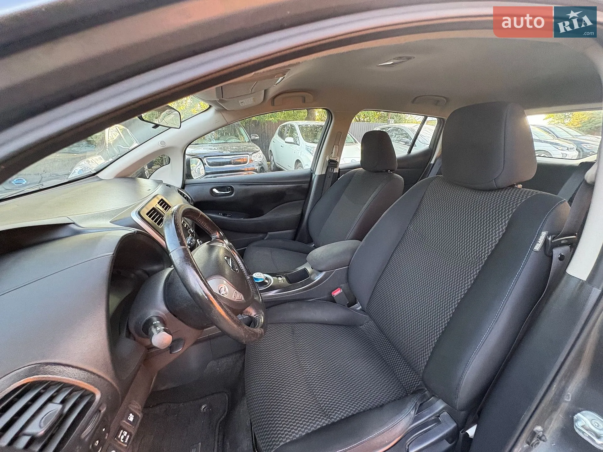 2014 Nissan Leaf - мініатюра 17