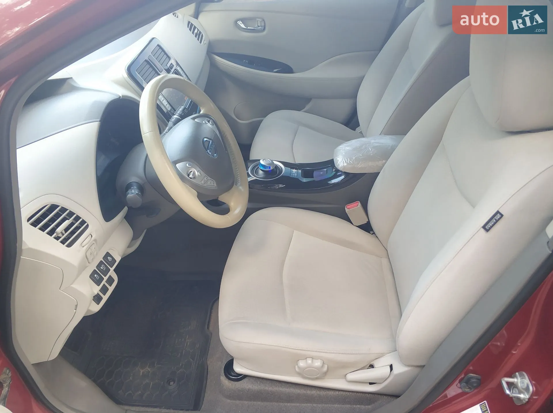 2012 Nissan Leaf - мініатюра 26