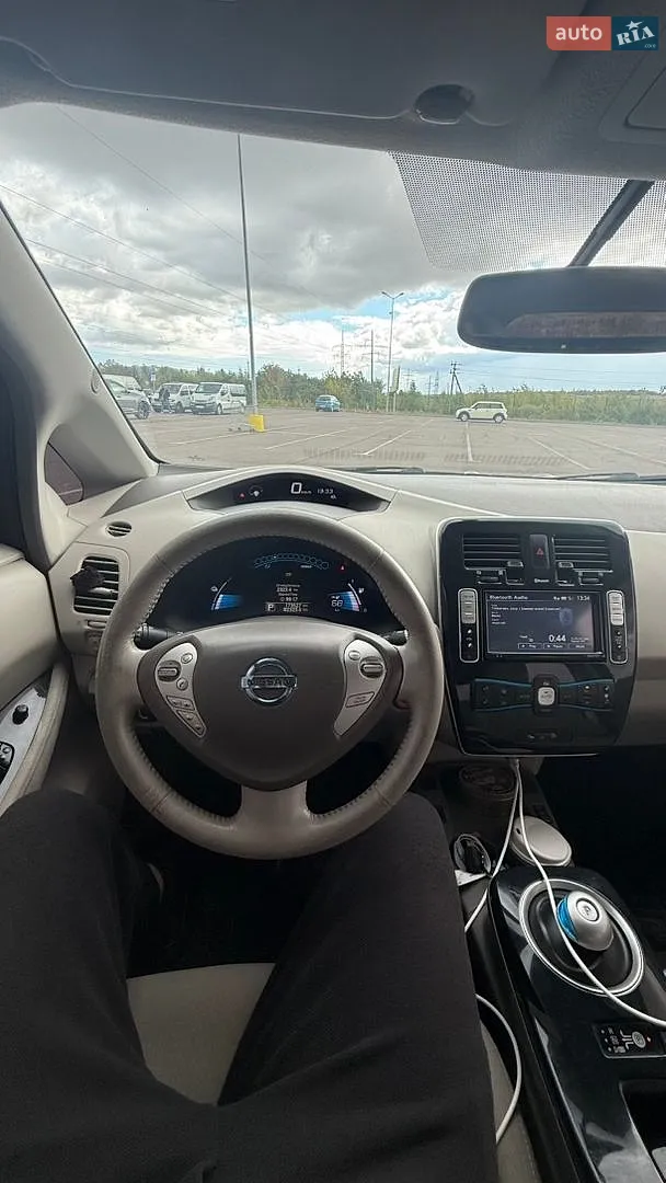 2012 Nissan Leaf - мініатюра 11