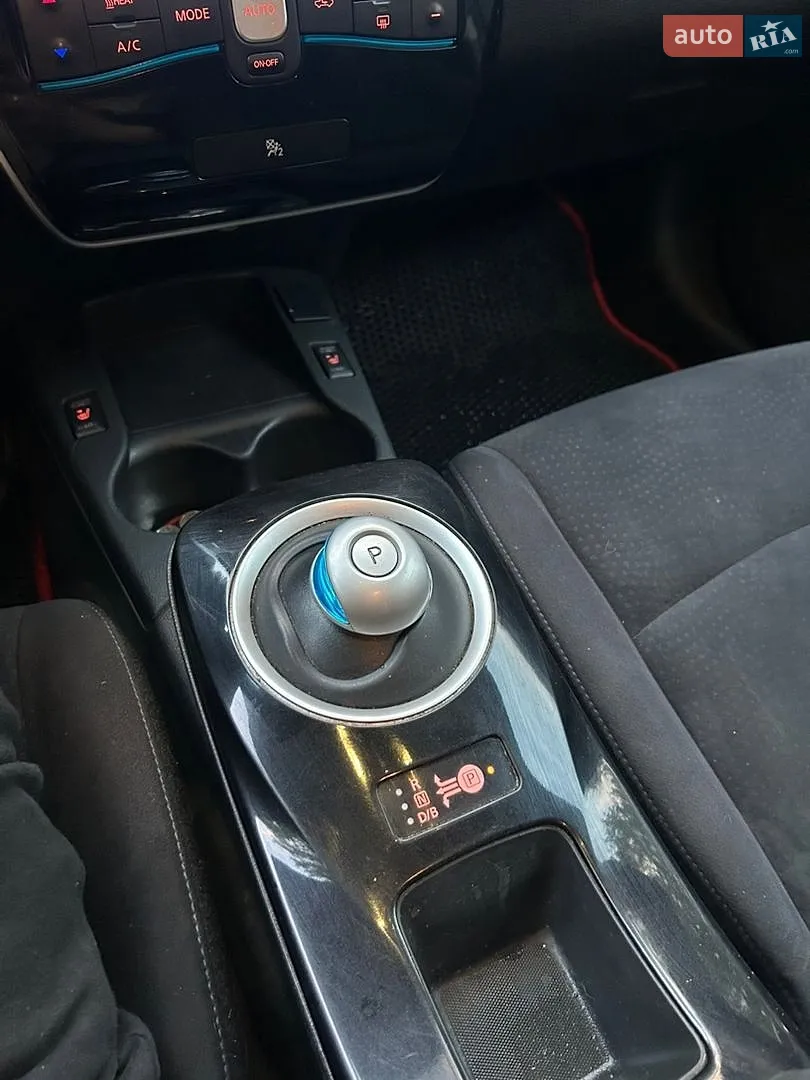 2014 Nissan Leaf - мініатюра 16