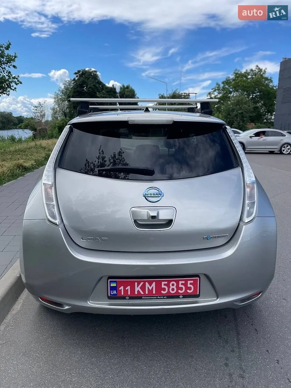 2017 Nissan Leaf - мініатюра 2