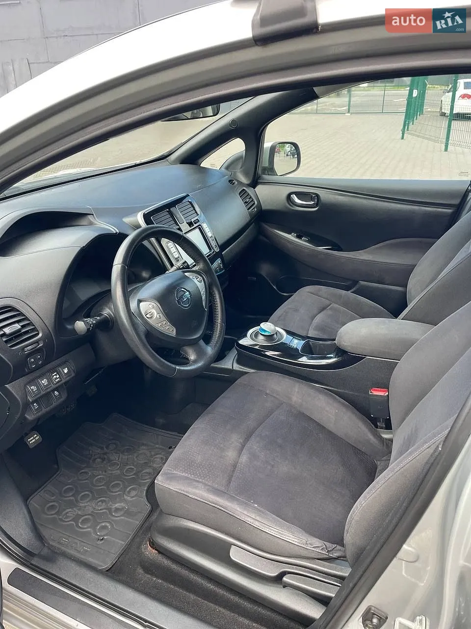 2017 Nissan Leaf - мініатюра 8