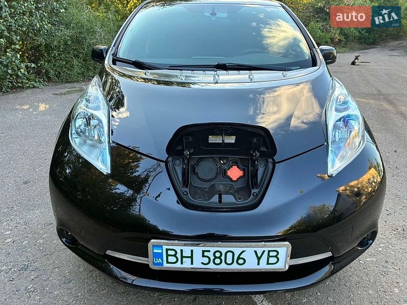 Хетчбек Nissan Leaf 2017 в Роздільній фото 26 Хетчбек Nissan Leaf 2017 в Роздільній