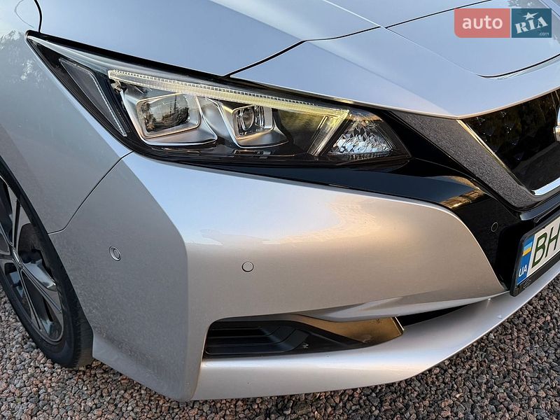 Хетчбек Nissan Leaf 2018 в Білгороді-Дністровському
