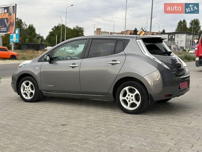 Хэтчбек Nissan Leaf 2014 в Тернополе