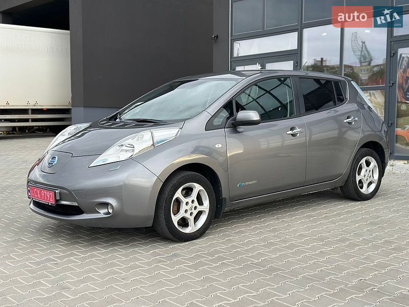 Хэтчбек Nissan Leaf 2014 в Тернополе