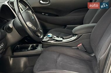 Хэтчбек Nissan Leaf 2014 в Тернополе