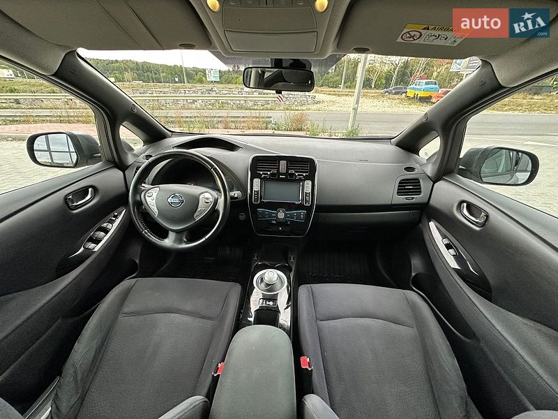 Хэтчбек Nissan Leaf 2014 в Тернополе