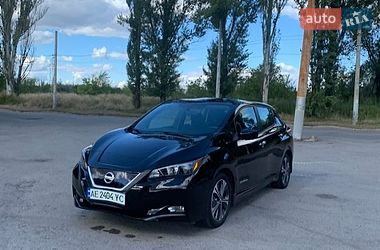 Хетчбек Nissan Leaf 2018 в Кривому Розі