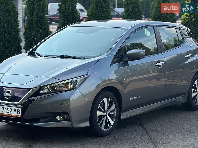 Хетчбек Nissan Leaf 2019 в Києві
