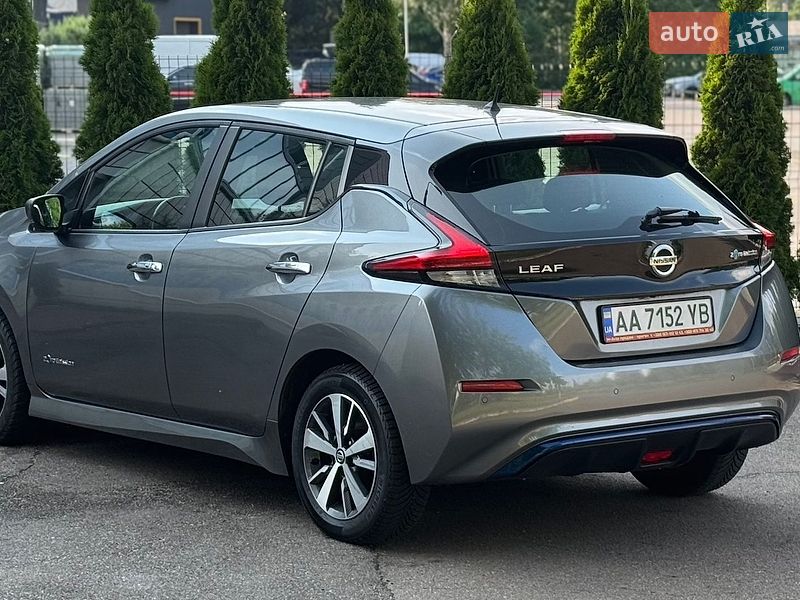 Хетчбек Nissan Leaf 2019 в Києві