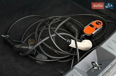 Хэтчбек Nissan Leaf 2019 в Киеве