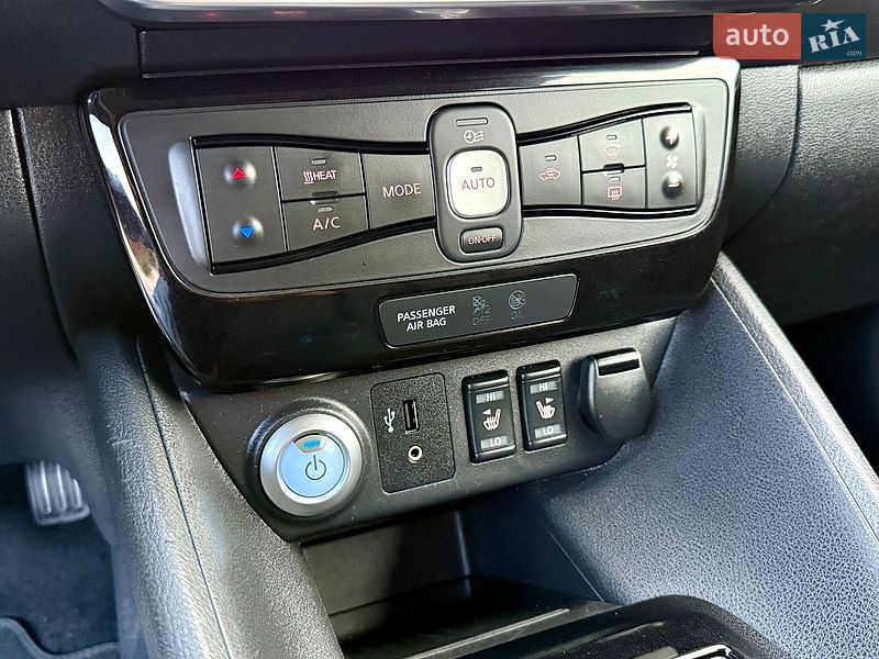 Хетчбек Nissan Leaf 2019 в Бердичеві