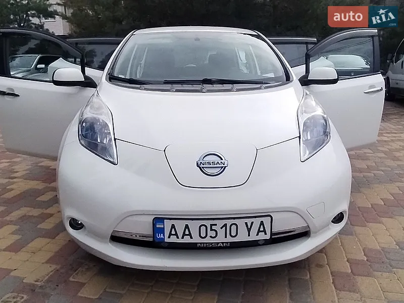 Nissan Leaf 2014