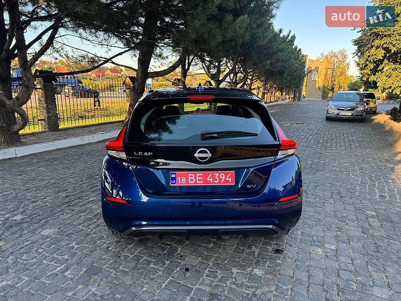 Хетчбек Nissan Leaf 2023 в Рівному