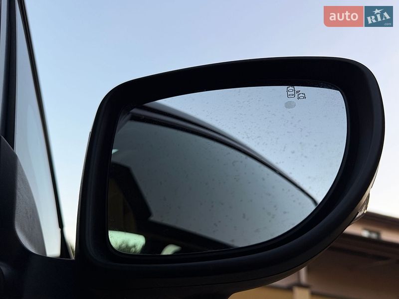 Хэтчбек Nissan Leaf 2019 в Львове