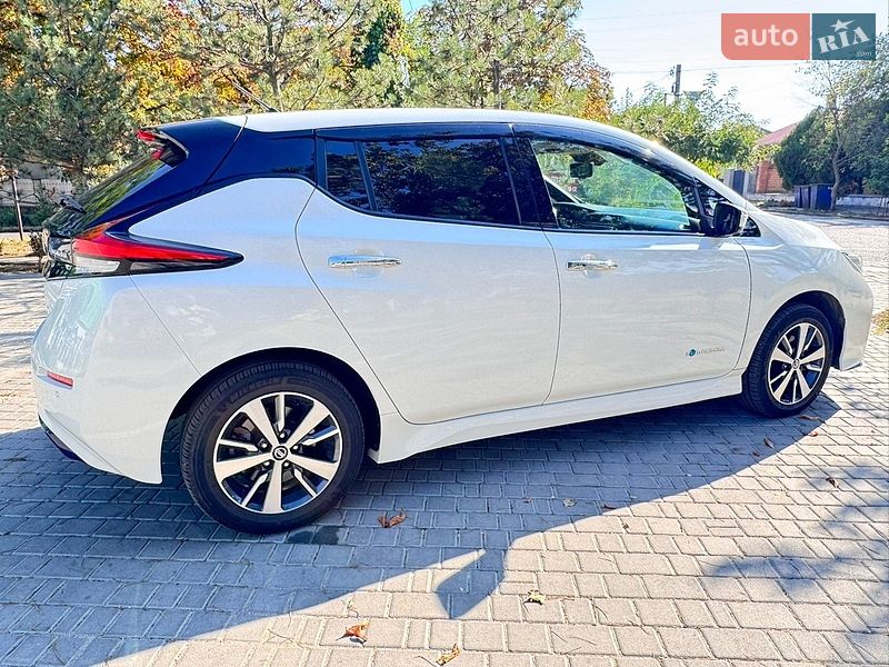 Хэтчбек Nissan Leaf 2019 в Белгороде-Днестровском