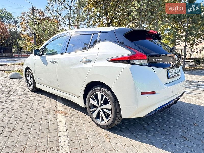 Хэтчбек Nissan Leaf 2019 в Белгороде-Днестровском
