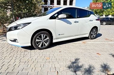 Хэтчбек Nissan Leaf 2019 в Белгороде-Днестровском