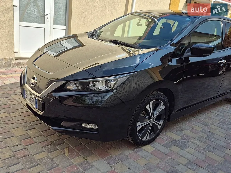 Nissan Leaf 2021