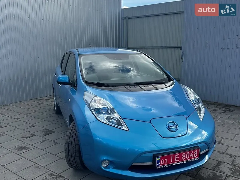 Nissan Leaf 2011