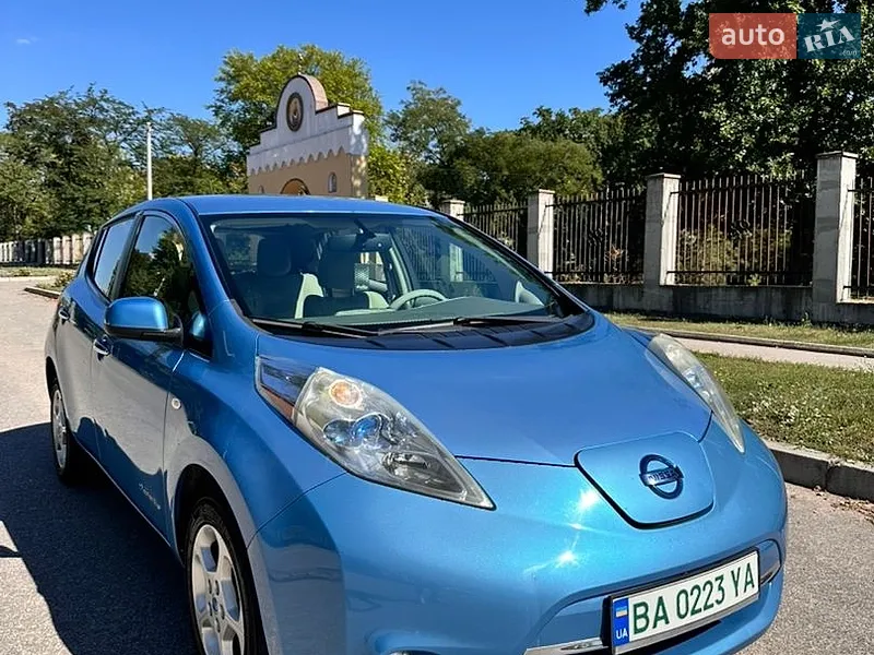 Nissan Leaf 2011
