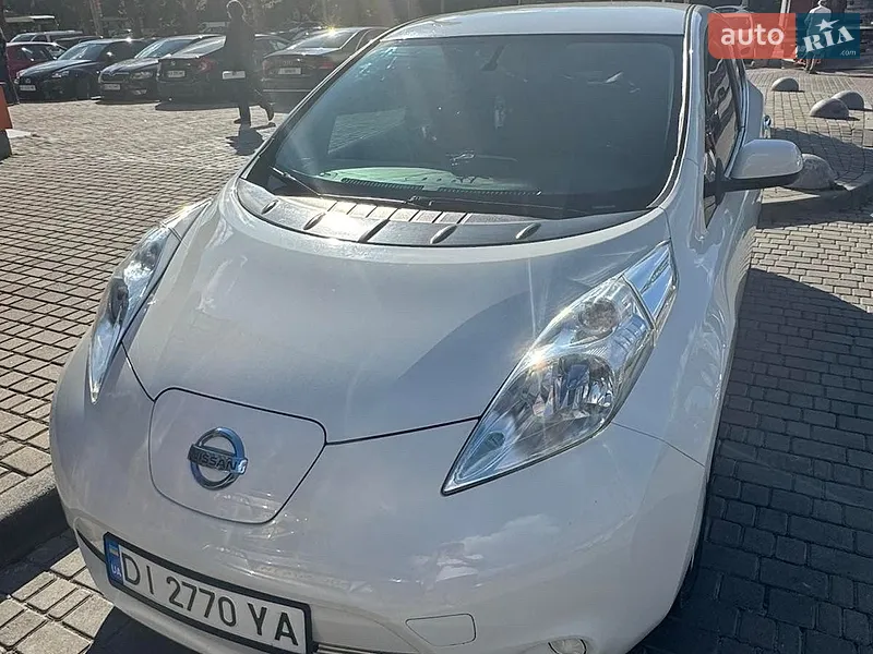 Nissan Leaf 2014