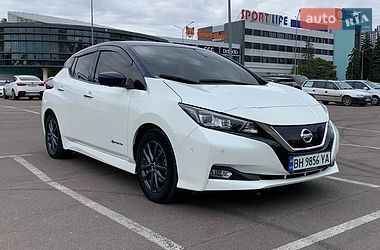 Хетчбек Nissan Leaf 2018 в Одесі