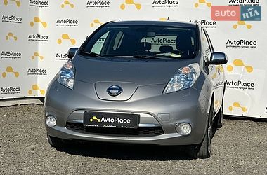 Хетчбек Nissan Leaf 2015 в Луцьку