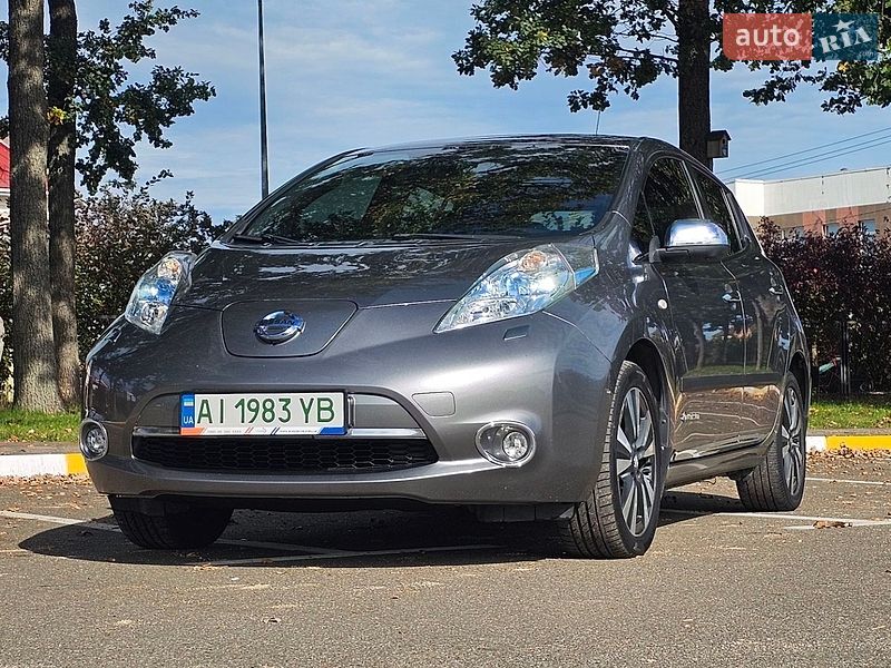 Хетчбек Nissan Leaf 2016 в Києві фото 14 Хетчбек Nissan Leaf 2016 в Києві