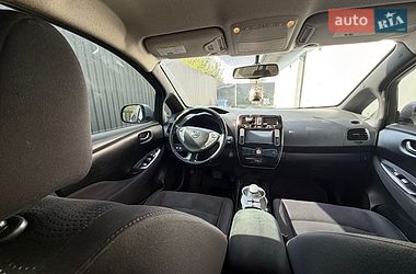 Хэтчбек Nissan Leaf 2013 в Ужгороде