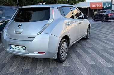Хэтчбек Nissan Leaf 2013 в Ужгороде