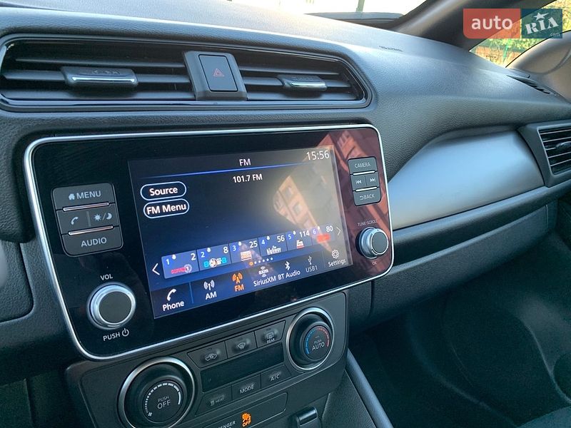 Хетчбек Nissan Leaf 2024 в Хмельницькому