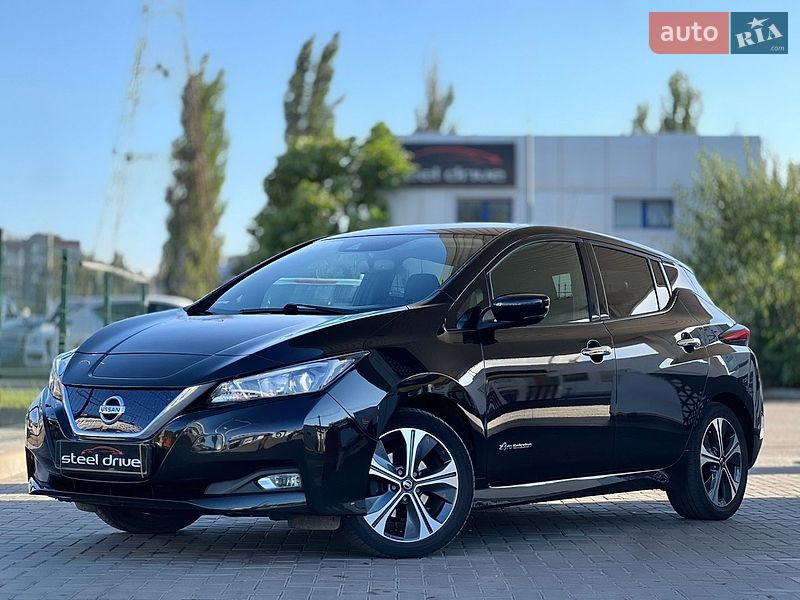 Хетчбек Nissan Leaf 2018 в Миколаєві