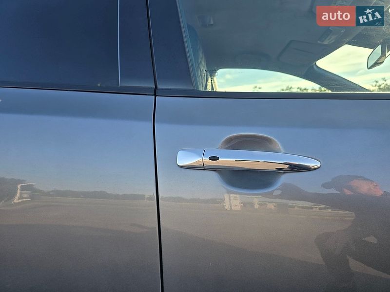 Хетчбек Nissan Leaf 2020 в Одесі