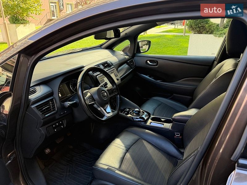 Хэтчбек Nissan Leaf 2018 в Одессе фото 7 Хэтчбек Nissan Leaf 2018 в Одессе